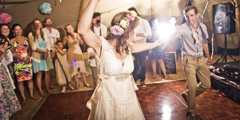 Why You Should Hire A Live Wedding Band For Your Big Day